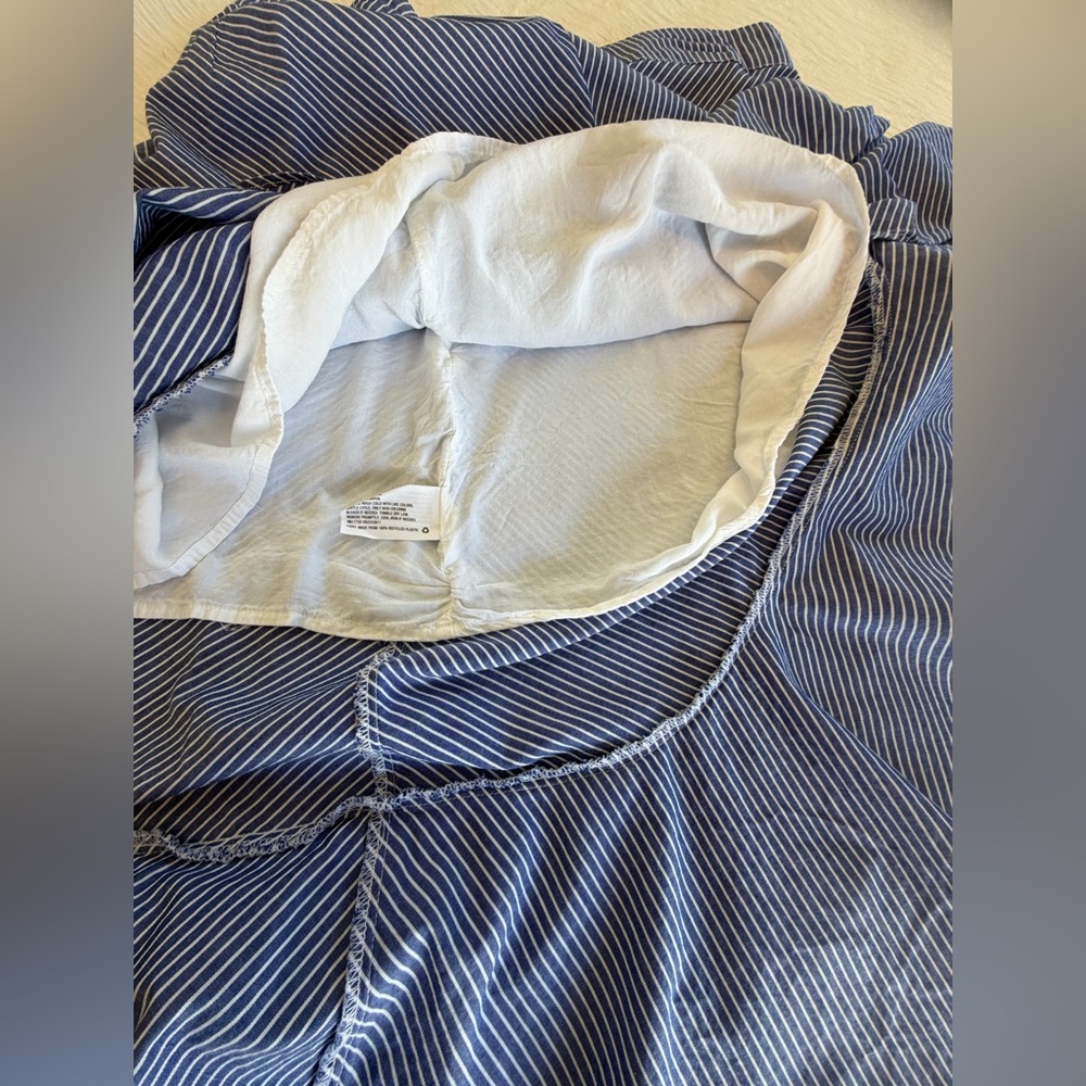 Asymmetrical Skirt Blue Pin Stripe tiered ruffles size L - Picture 5 of 9